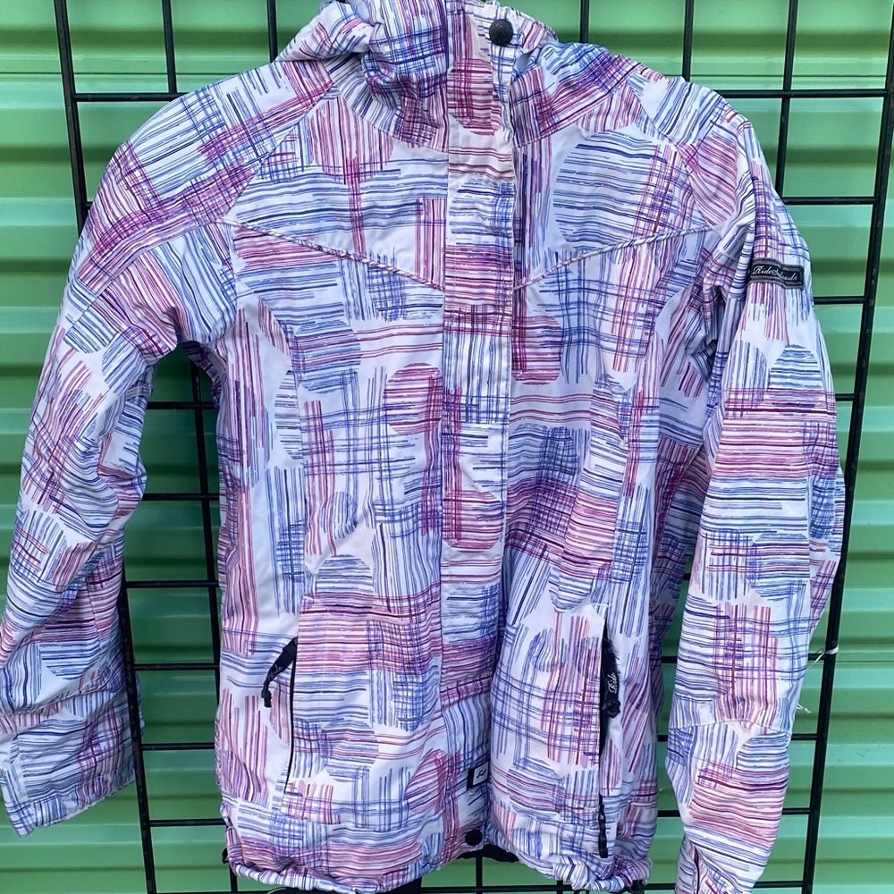 Stylish Jacket With Multicolor Pattern - image 1